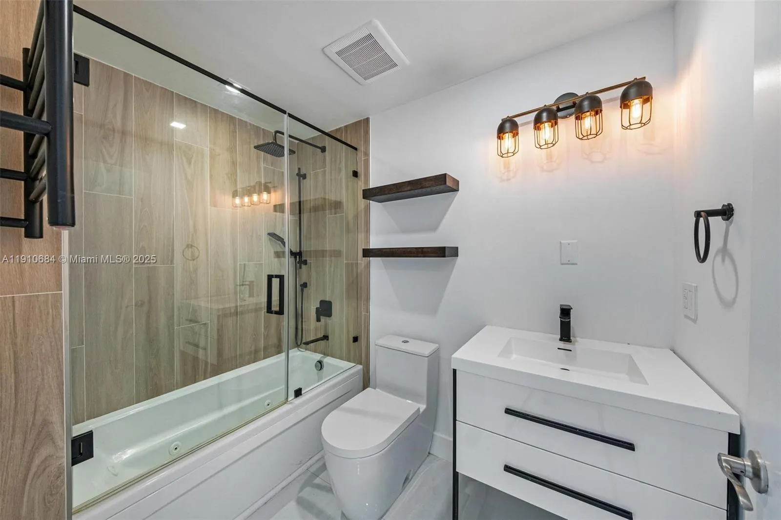 7918 Harbour Island Dr 207, North Bay Village, Flo, North Bay Village, Florida 33141, 3 Bedrooms Bedrooms, ,2 BathroomsBathrooms,Residential,For Sale,7918 Harbour Island Dr 207, North Bay Village, Flo,A11910684