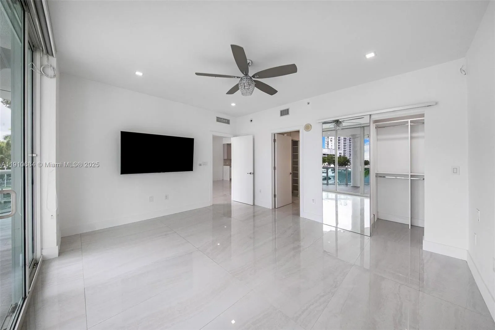 7918 Harbour Island Dr 207, North Bay Village, Flo, North Bay Village, Florida 33141, 3 Bedrooms Bedrooms, ,2 BathroomsBathrooms,Residential,For Sale,7918 Harbour Island Dr 207, North Bay Village, Flo,A11910684