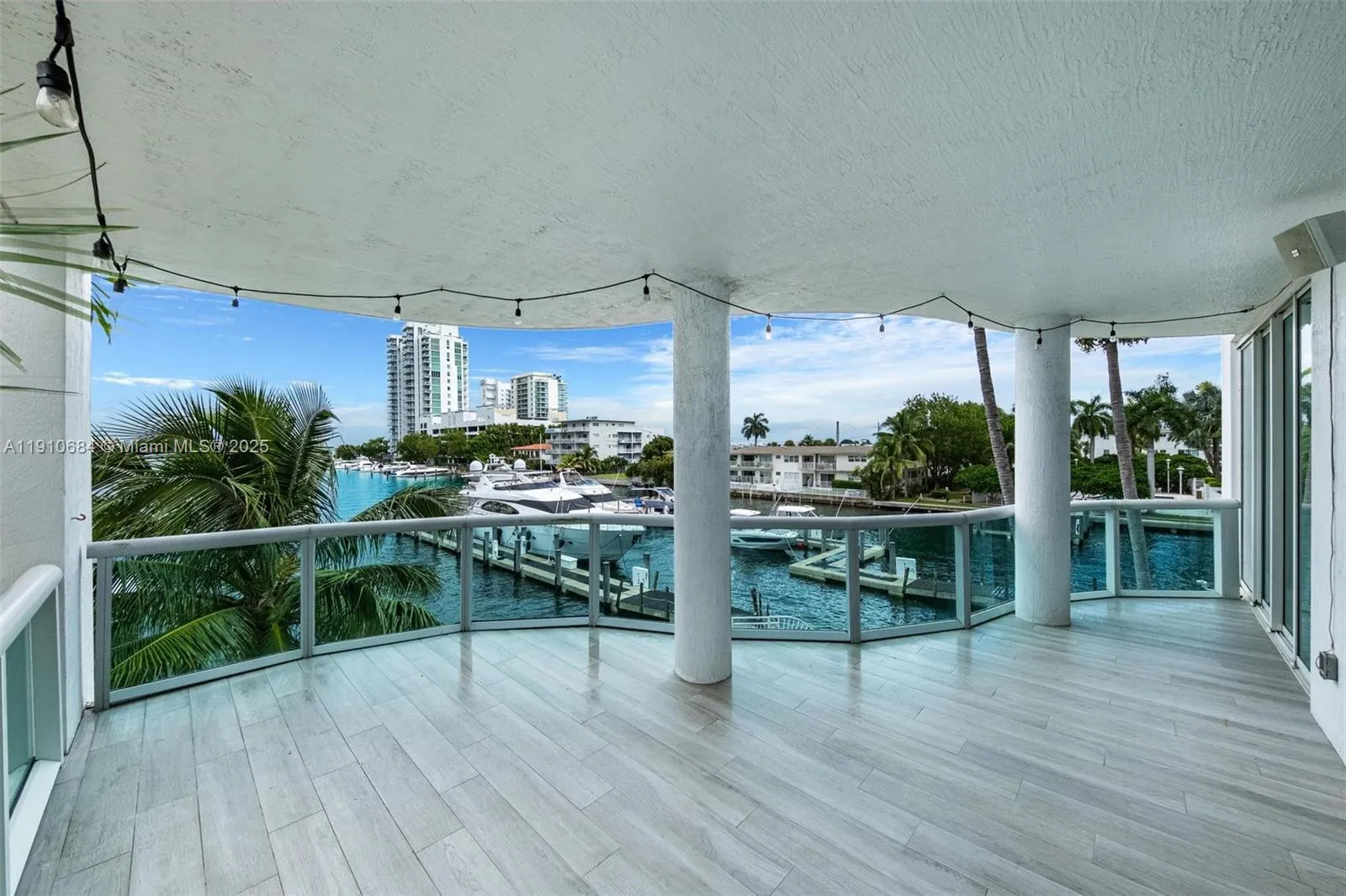 7918 Harbour Island Dr 207, North Bay Village, Flo, North Bay Village, Florida 33141, 3 Bedrooms Bedrooms, ,2 BathroomsBathrooms,Residential,For Sale,7918 Harbour Island Dr 207, North Bay Village, Flo,A11910684