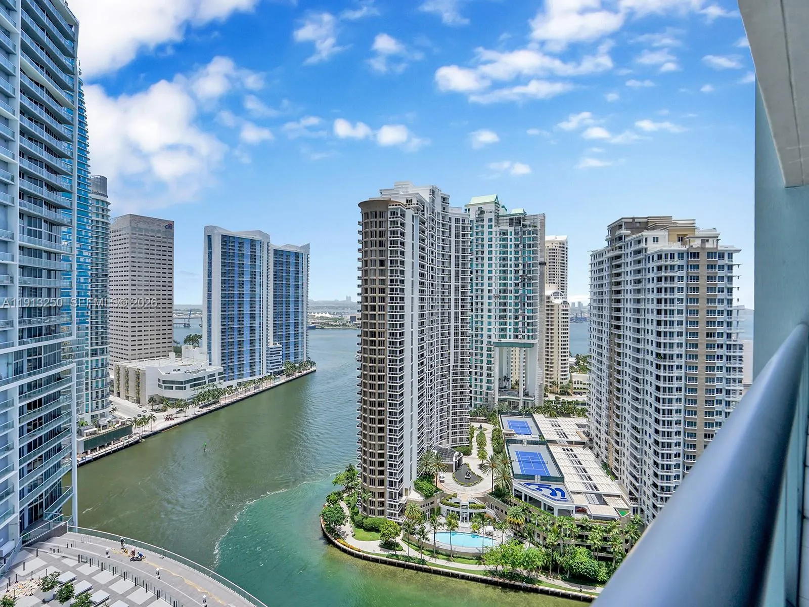 495 Brickell Ave 2504, Miami, Florida 33131, Miami, Florida 33131, 2 Bedrooms Bedrooms, ,2 BathroomsBathrooms,Residential Lease,For Rent,495 Brickell Ave 2504, Miami, Florida 33131,A11913250