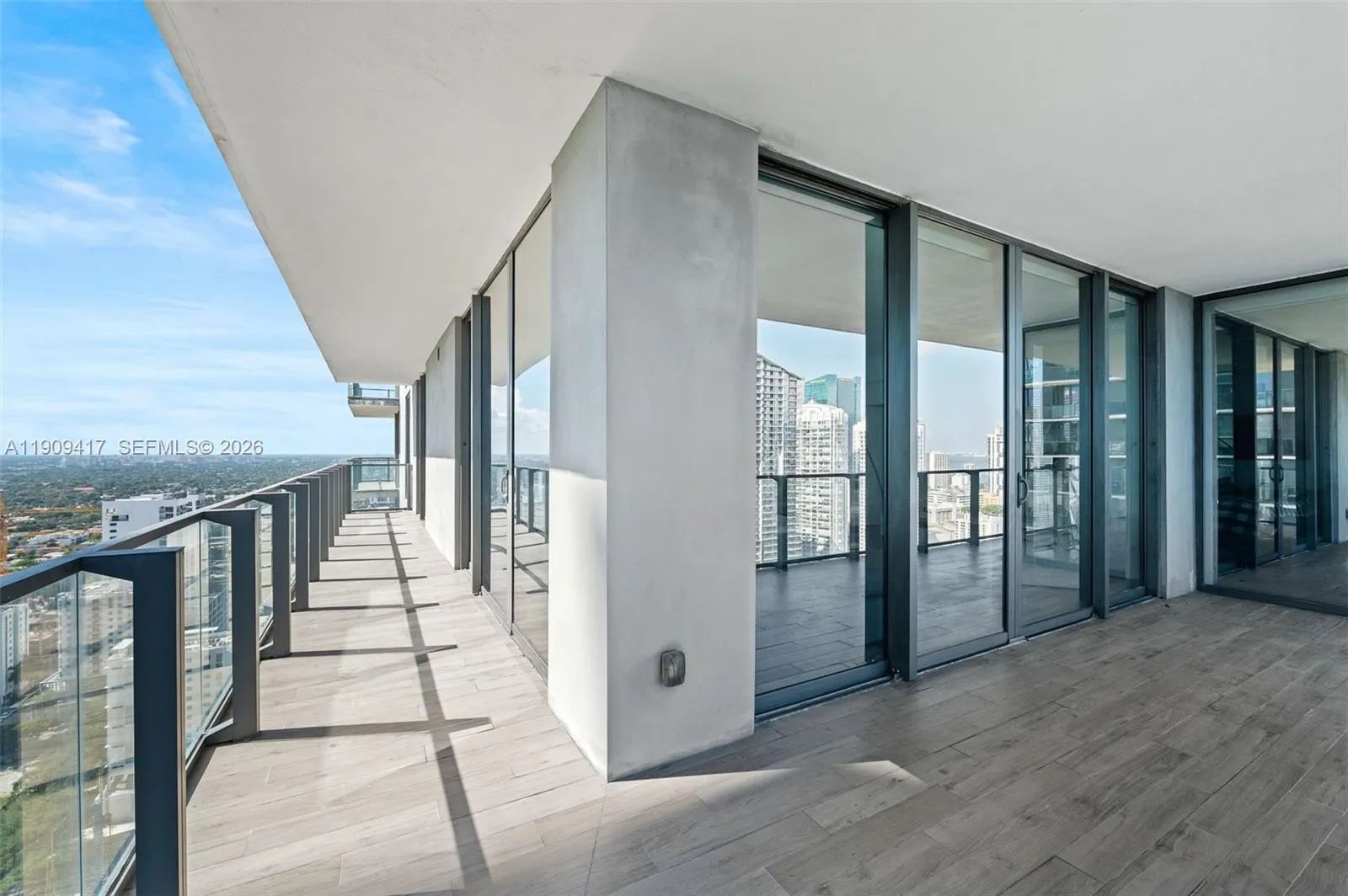 88 Sw 7th St 3101, Miami, Florida 33130, Miami, Florida 33130, 2 Bedrooms Bedrooms, ,2 BathroomsBathrooms,Residential,For Sale,88 Sw 7th St 3101, Miami, Florida 33130,A11909417