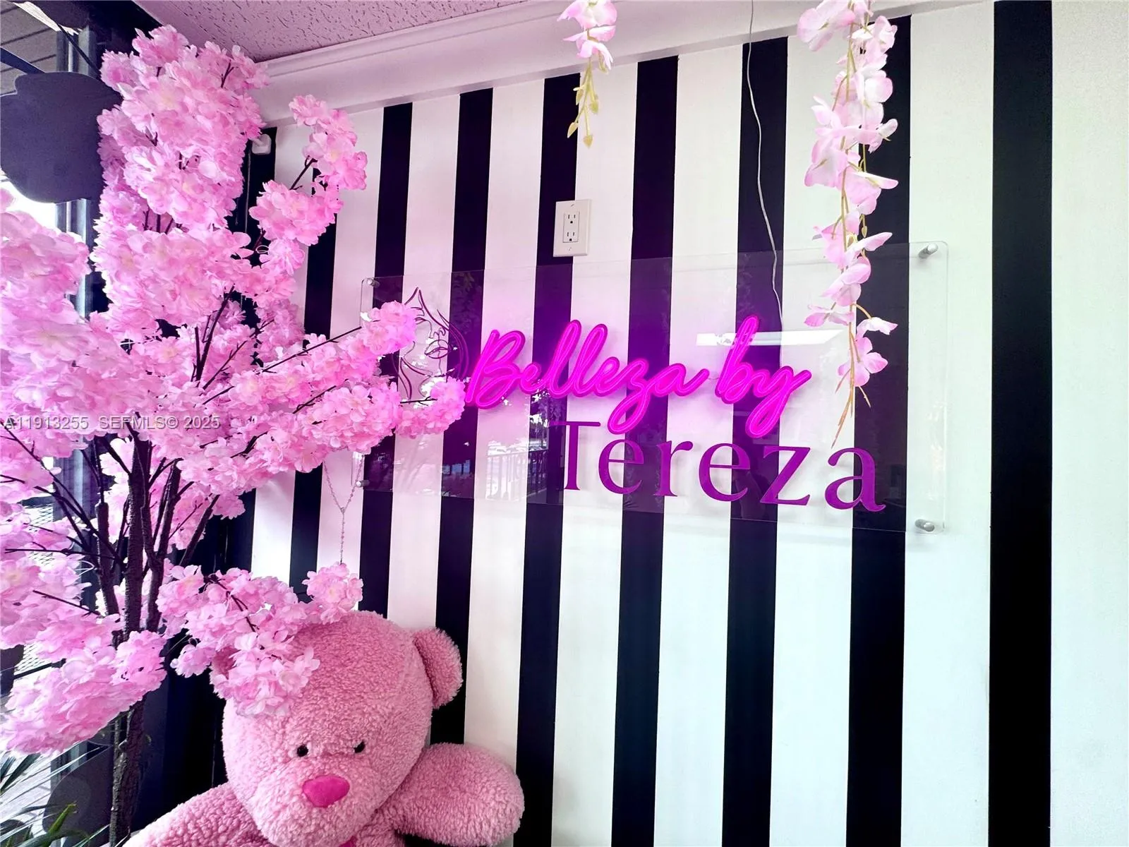 8150 Sw 8 St, Miami, Florida 33144, Miami, Florida 33144, ,Business Opportunity,For Sale,8150 Sw 8 St, Miami, Florida 33144,A11913255