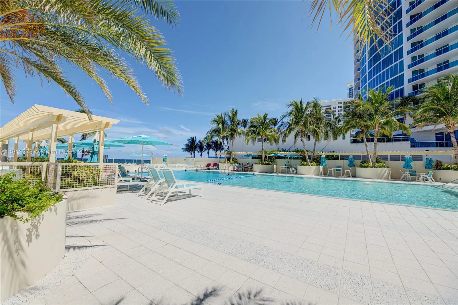 2501 S Ocean Dr 834, Hollywood, Florida 33019, Hollywood, Florida 33019, ,1 BathroomBathrooms,Residential Lease,For Rent,2501 S Ocean Dr 834, Hollywood, Florida 33019,A11913373