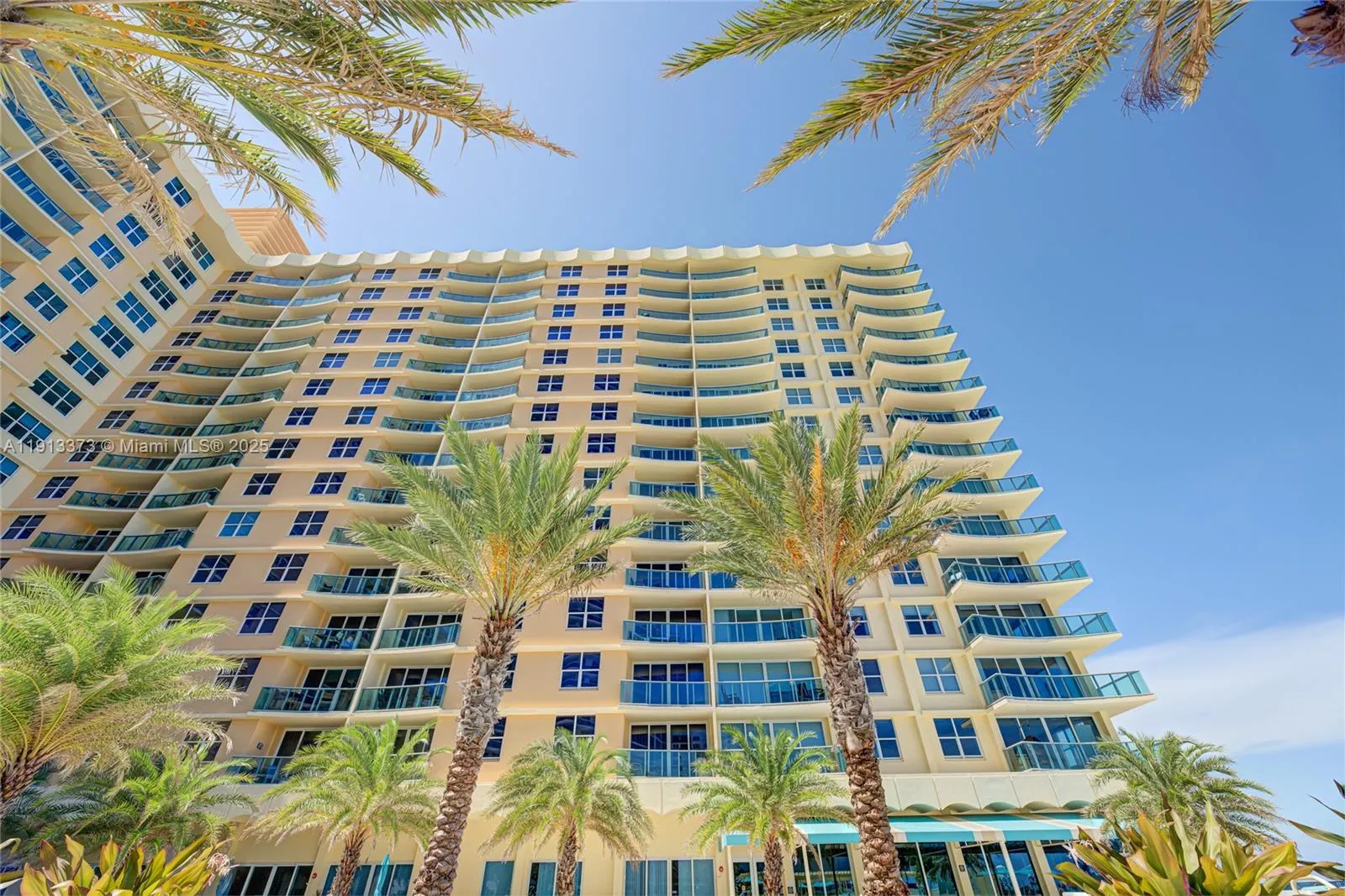 2501 S Ocean Dr 834, Hollywood, Florida 33019, Hollywood, Florida 33019, ,1 BathroomBathrooms,Residential Lease,For Rent,2501 S Ocean Dr 834, Hollywood, Florida 33019,A11913373