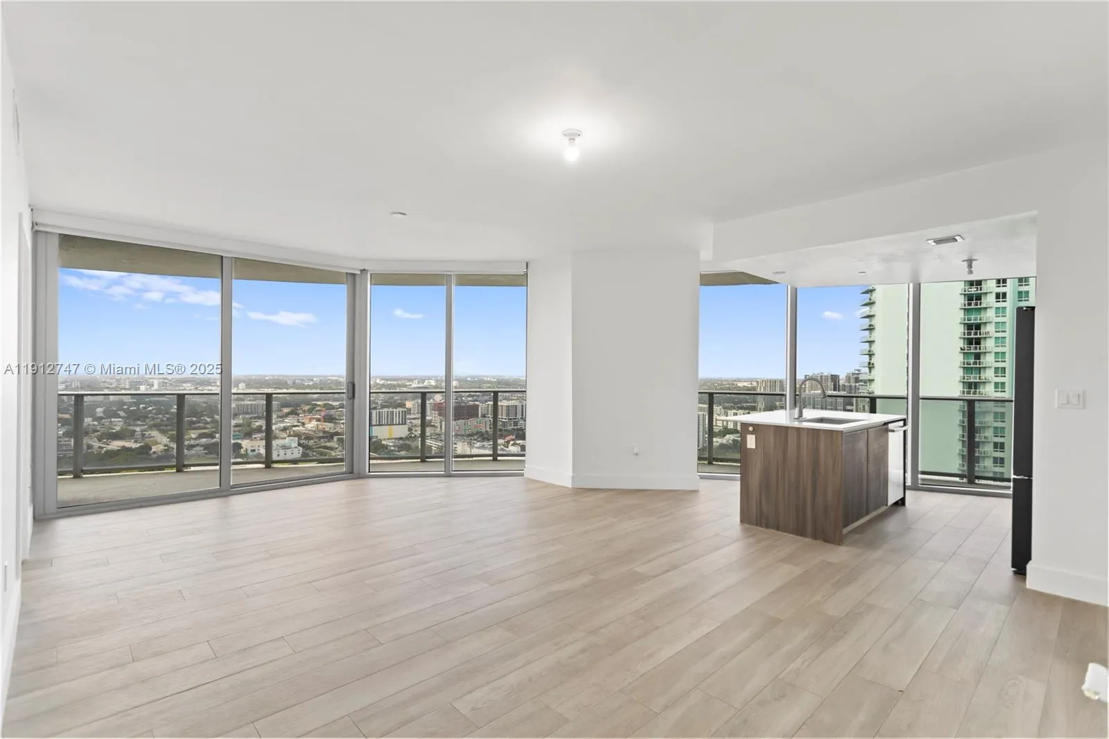 488 Ne 18th St 3401, Miami, Florida 33132, Miami, Florida 33132, 2 Bedrooms Bedrooms, ,2 BathroomsBathrooms,Residential,For Sale,488 Ne 18th St 3401, Miami, Florida 33132,A11912747