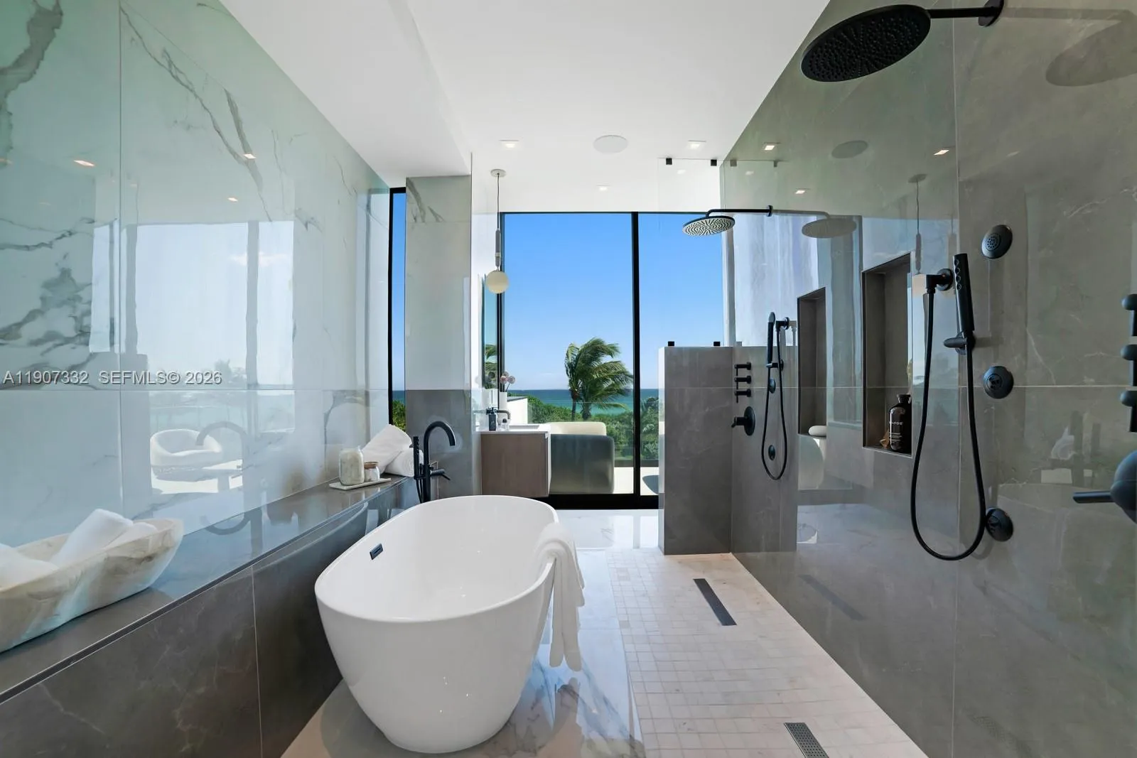 7845 Atlantic Way, Miami Beach, Florida 33141, Miami Beach, Florida 33141, 6 Bedrooms Bedrooms, ,8 BathroomsBathrooms,Residential,For Sale,7845 Atlantic Way, Miami Beach, Florida 33141,A11907332