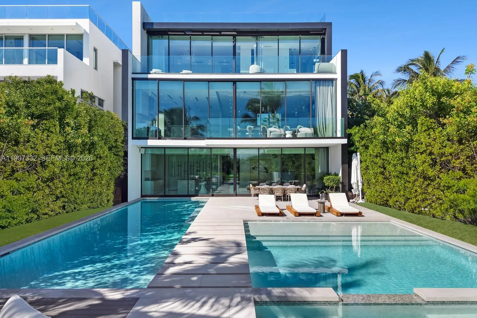 7845 Atlantic Way, Miami Beach, Florida 33141, Miami Beach, Florida 33141, 6 Bedrooms Bedrooms, ,8 BathroomsBathrooms,Residential,For Sale,7845 Atlantic Way, Miami Beach, Florida 33141,A11907332