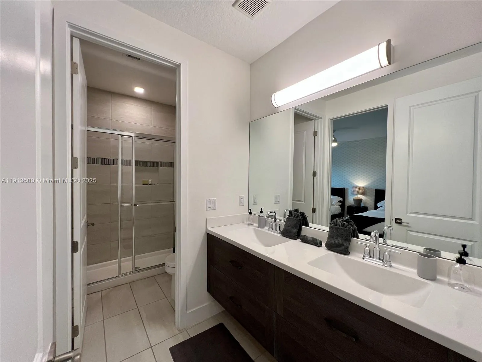 11 Nw 122nd Ave, Miami, Florida 33182, Miami, Florida 33182, 8 Bedrooms Bedrooms, ,4 BathroomsBathrooms,Residential,For Sale,11 Nw 122nd Ave, Miami, Florida 33182,A11913500