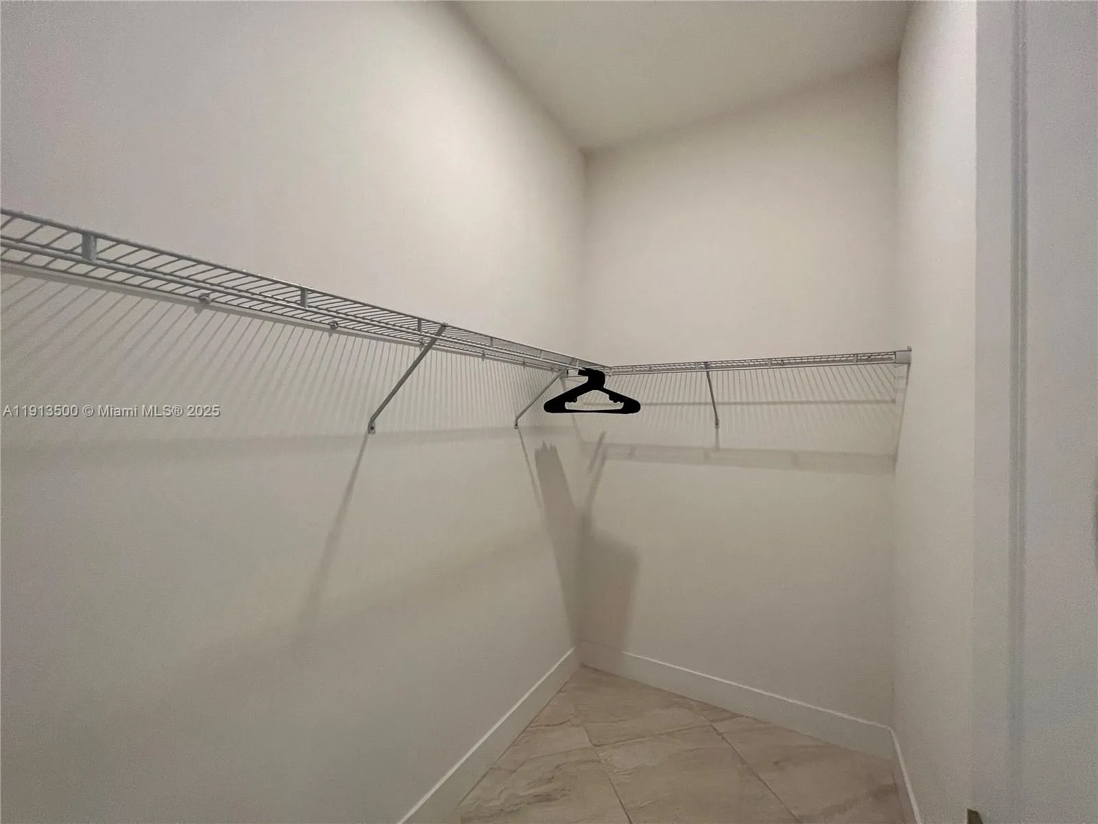 11 Nw 122nd Ave, Miami, Florida 33182, Miami, Florida 33182, 8 Bedrooms Bedrooms, ,4 BathroomsBathrooms,Residential,For Sale,11 Nw 122nd Ave, Miami, Florida 33182,A11913500