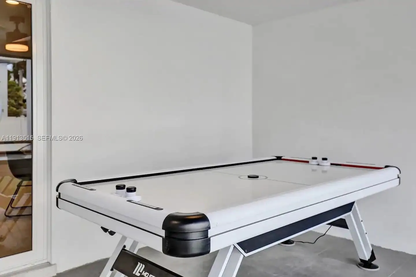 1241 Hollywood Blvd, Hollywood, Florida 33019, Hollywood, Florida 33019, 6 Bedrooms Bedrooms, ,4 BathroomsBathrooms,Residential Lease,For Rent,1241 Hollywood Blvd, Hollywood, Florida 33019,A11913515