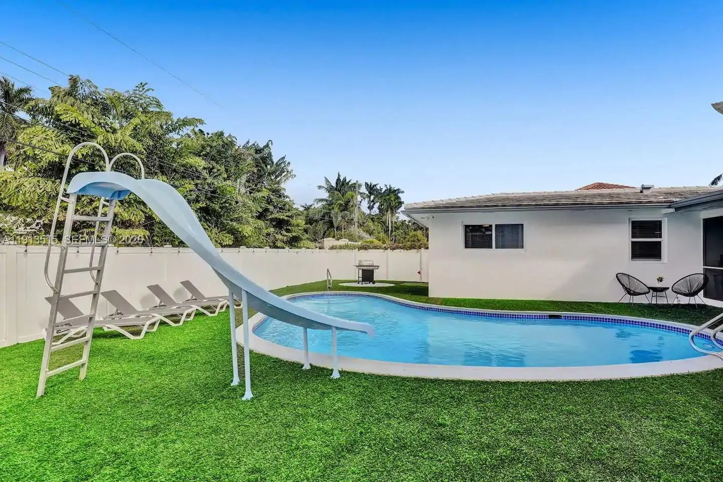 1241 Hollywood Blvd, Hollywood, Florida 33019, Hollywood, Florida 33019, 6 Bedrooms Bedrooms, ,4 BathroomsBathrooms,Residential Lease,For Rent,1241 Hollywood Blvd, Hollywood, Florida 33019,A11913515