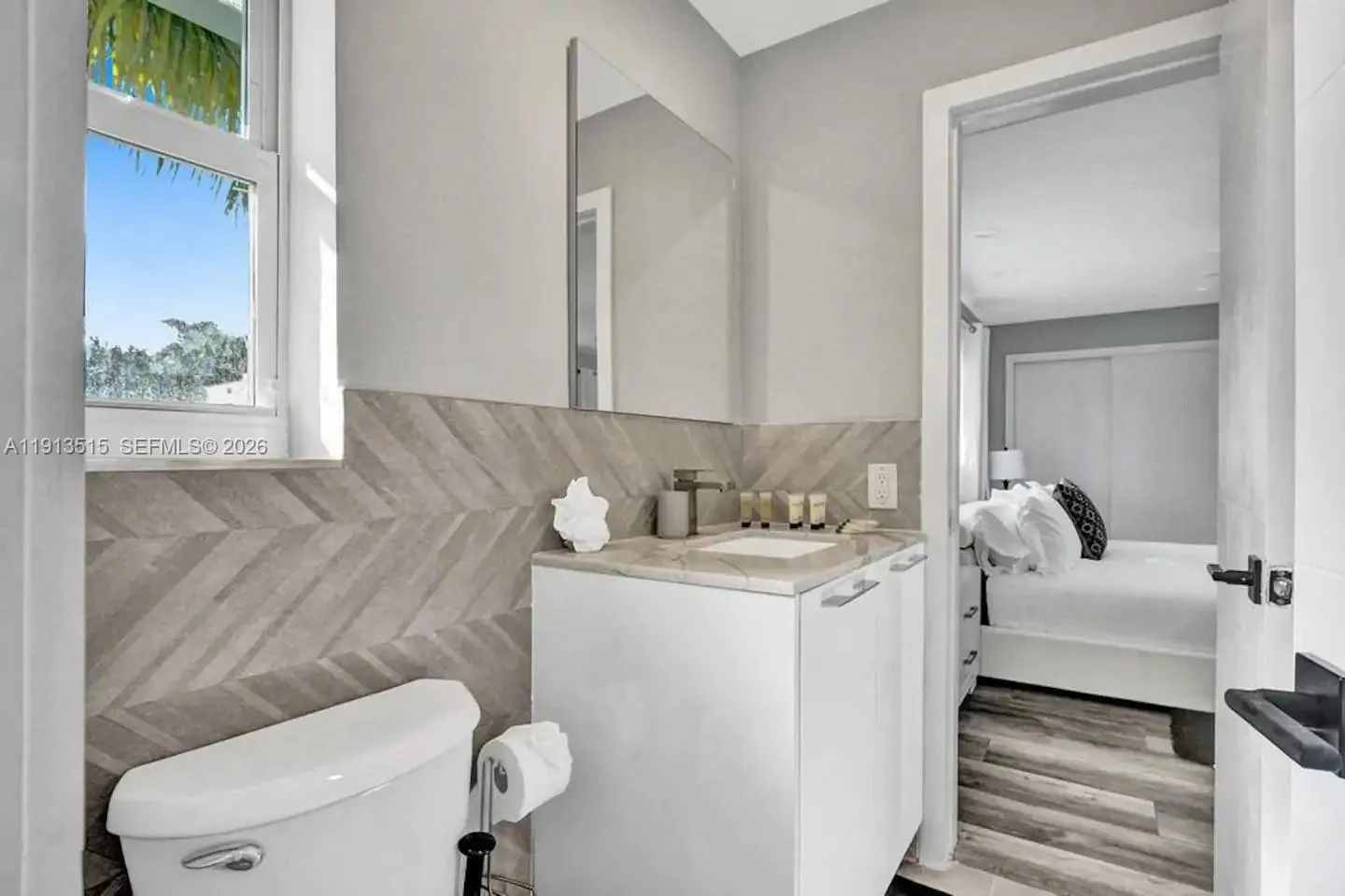 1241 Hollywood Blvd, Hollywood, Florida 33019, Hollywood, Florida 33019, 6 Bedrooms Bedrooms, ,4 BathroomsBathrooms,Residential Lease,For Rent,1241 Hollywood Blvd, Hollywood, Florida 33019,A11913515