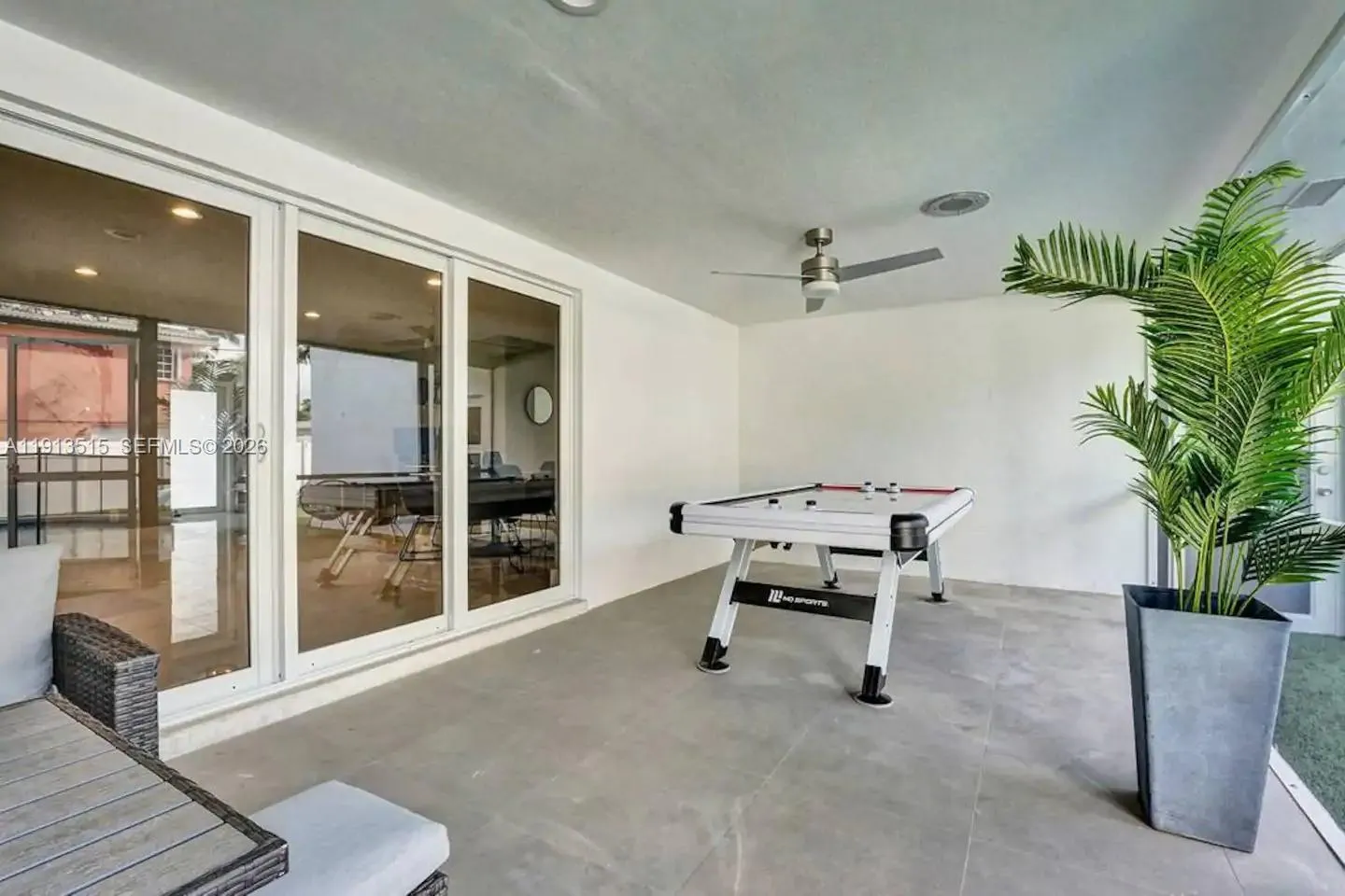 1241 Hollywood Blvd, Hollywood, Florida 33019, Hollywood, Florida 33019, 6 Bedrooms Bedrooms, ,4 BathroomsBathrooms,Residential Lease,For Rent,1241 Hollywood Blvd, Hollywood, Florida 33019,A11913515