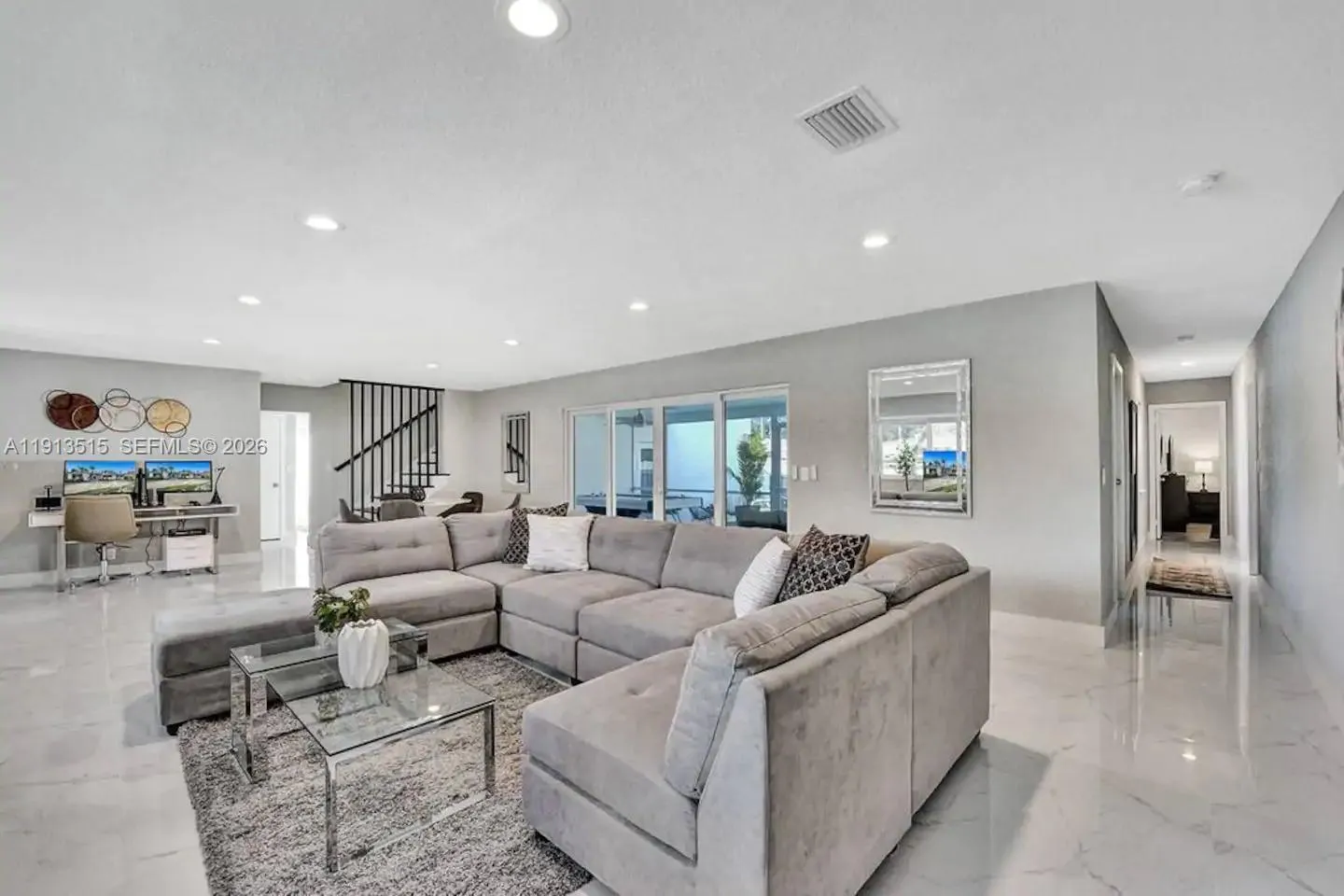 1241 Hollywood Blvd, Hollywood, Florida 33019, Hollywood, Florida 33019, 6 Bedrooms Bedrooms, ,4 BathroomsBathrooms,Residential Lease,For Rent,1241 Hollywood Blvd, Hollywood, Florida 33019,A11913515
