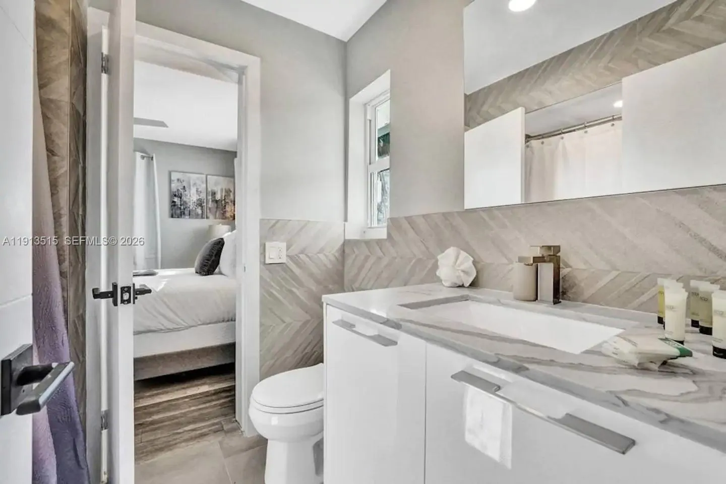 1241 Hollywood Blvd, Hollywood, Florida 33019, Hollywood, Florida 33019, 6 Bedrooms Bedrooms, ,4 BathroomsBathrooms,Residential Lease,For Rent,1241 Hollywood Blvd, Hollywood, Florida 33019,A11913515