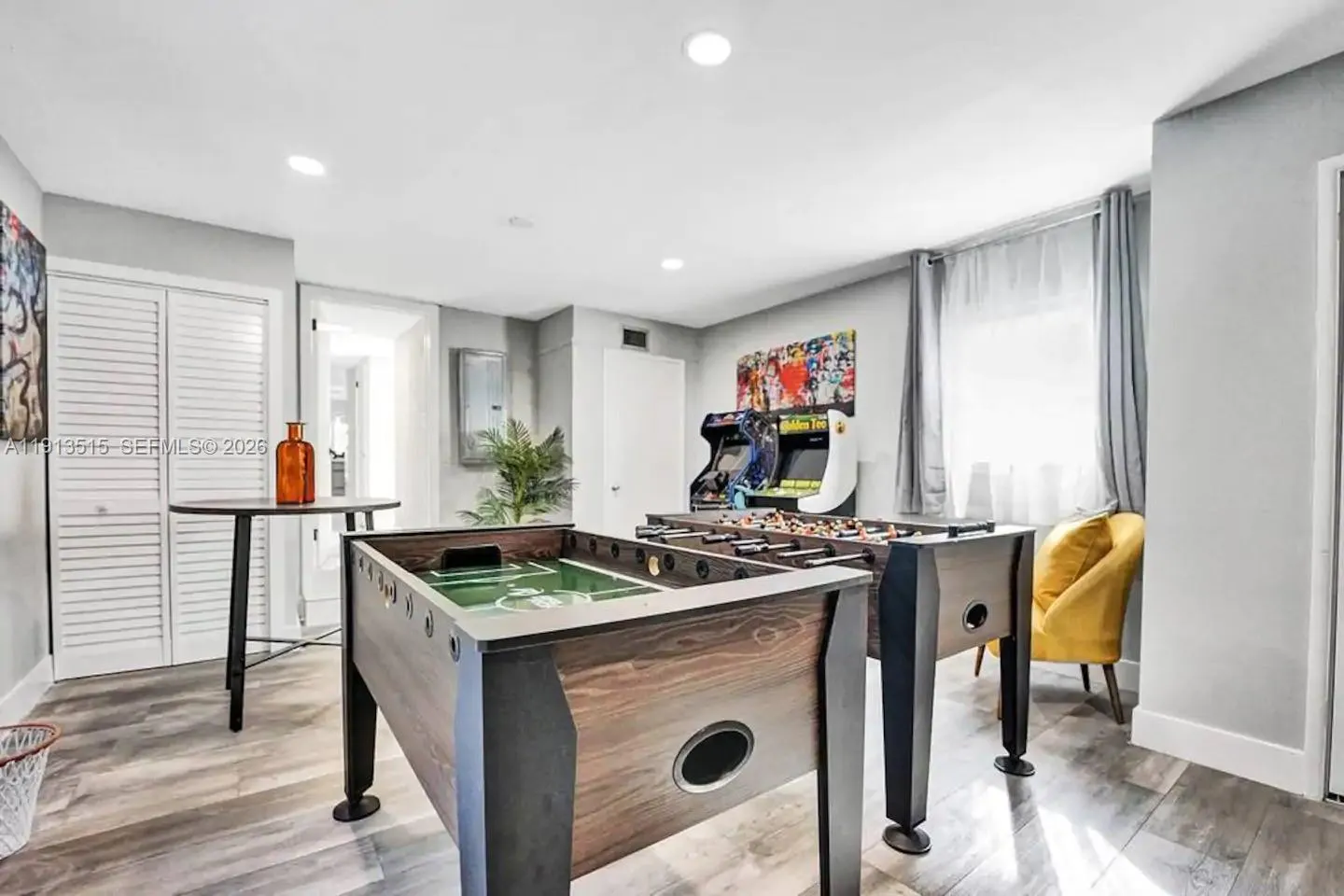 1241 Hollywood Blvd, Hollywood, Florida 33019, Hollywood, Florida 33019, 6 Bedrooms Bedrooms, ,4 BathroomsBathrooms,Residential Lease,For Rent,1241 Hollywood Blvd, Hollywood, Florida 33019,A11913515