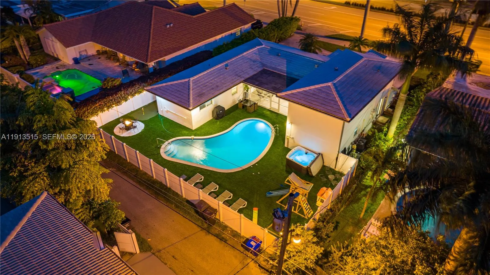 1241 Hollywood Blvd, Hollywood, Florida 33019, Hollywood, Florida 33019, 6 Bedrooms Bedrooms, ,4 BathroomsBathrooms,Residential Lease,For Rent,1241 Hollywood Blvd, Hollywood, Florida 33019,A11913515