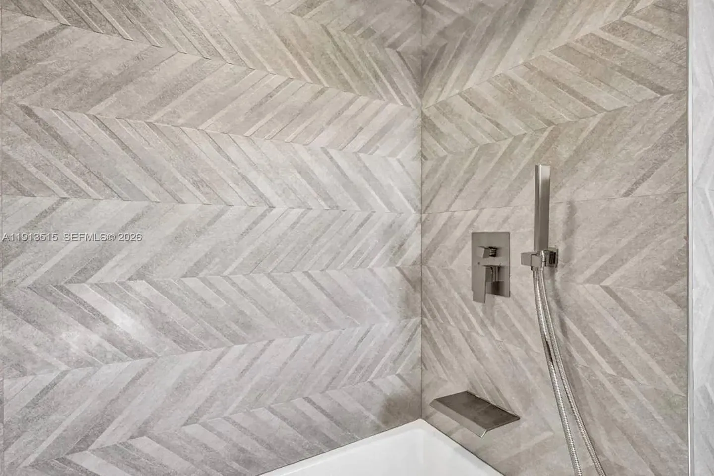 1241 Hollywood Blvd, Hollywood, Florida 33019, Hollywood, Florida 33019, 6 Bedrooms Bedrooms, ,4 BathroomsBathrooms,Residential Lease,For Rent,1241 Hollywood Blvd, Hollywood, Florida 33019,A11913515