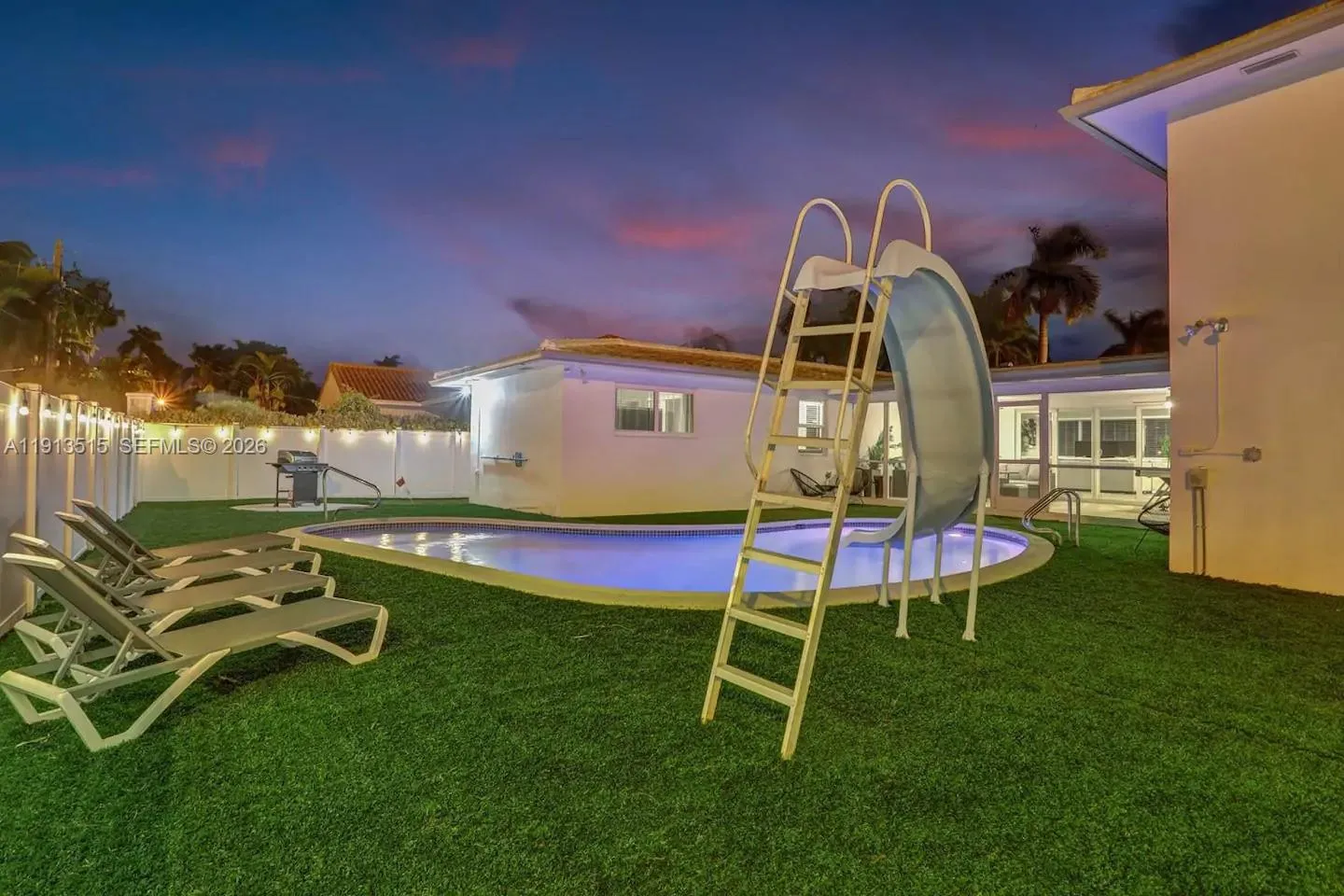 1241 Hollywood Blvd, Hollywood, Florida 33019, Hollywood, Florida 33019, 6 Bedrooms Bedrooms, ,4 BathroomsBathrooms,Residential Lease,For Rent,1241 Hollywood Blvd, Hollywood, Florida 33019,A11913515