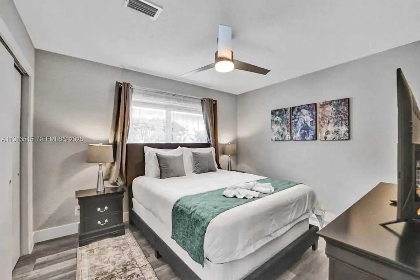 1241 Hollywood Blvd, Hollywood, Florida 33019, Hollywood, Florida 33019, 6 Bedrooms Bedrooms, ,4 BathroomsBathrooms,Residential Lease,For Rent,1241 Hollywood Blvd, Hollywood, Florida 33019,A11913515