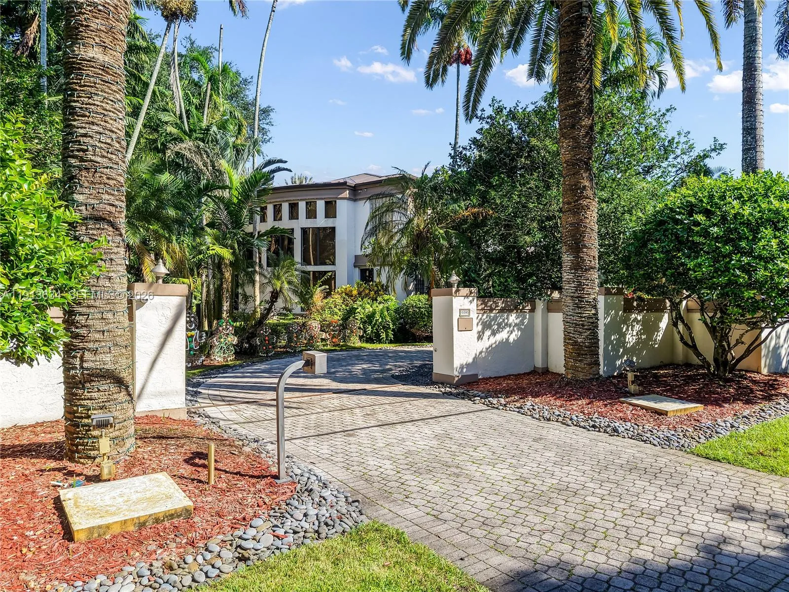 10395 Sw 67th Ave, Pinecrest, Florida 33156, Pinecrest, Florida 33156, 7 Bedrooms Bedrooms, ,5 BathroomsBathrooms,Residential,For Sale,10395 Sw 67th Ave, Pinecrest, Florida 33156,A11913634