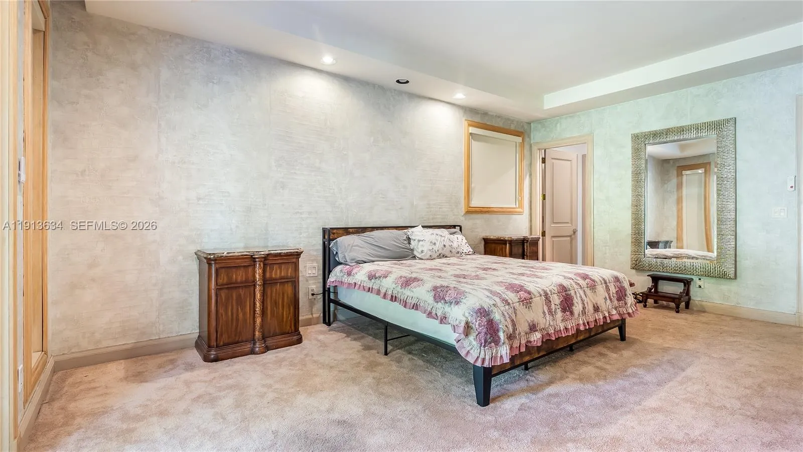 10395 Sw 67th Ave, Pinecrest, Florida 33156, Pinecrest, Florida 33156, 7 Bedrooms Bedrooms, ,5 BathroomsBathrooms,Residential,For Sale,10395 Sw 67th Ave, Pinecrest, Florida 33156,A11913634