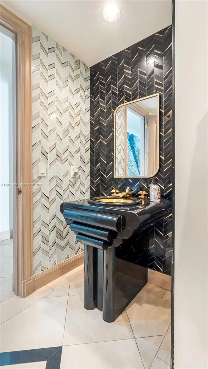 10395 Sw 67th Ave, Pinecrest, Florida 33156, Pinecrest, Florida 33156, 7 Bedrooms Bedrooms, ,5 BathroomsBathrooms,Residential,For Sale,10395 Sw 67th Ave, Pinecrest, Florida 33156,A11913634