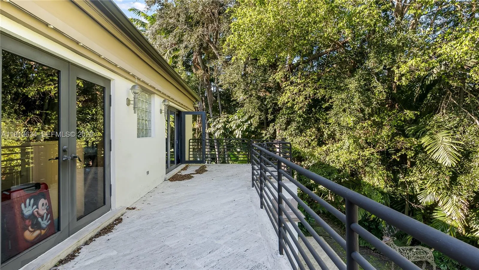 10395 Sw 67th Ave, Pinecrest, Florida 33156, Pinecrest, Florida 33156, 7 Bedrooms Bedrooms, ,5 BathroomsBathrooms,Residential,For Sale,10395 Sw 67th Ave, Pinecrest, Florida 33156,A11913634