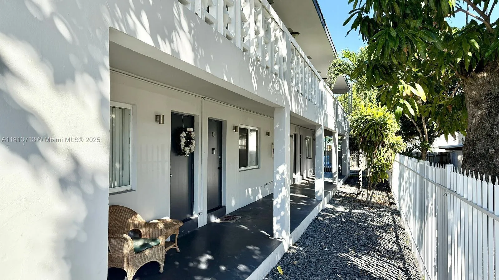 42 Sw 14th St 103, Dania Beach, Florida 33004, Dania Beach, Florida 33004, 1 Bedroom Bedrooms, ,1 BathroomBathrooms,Residential Lease,For Rent,42 Sw 14th St 103, Dania Beach, Florida 33004,A11913713