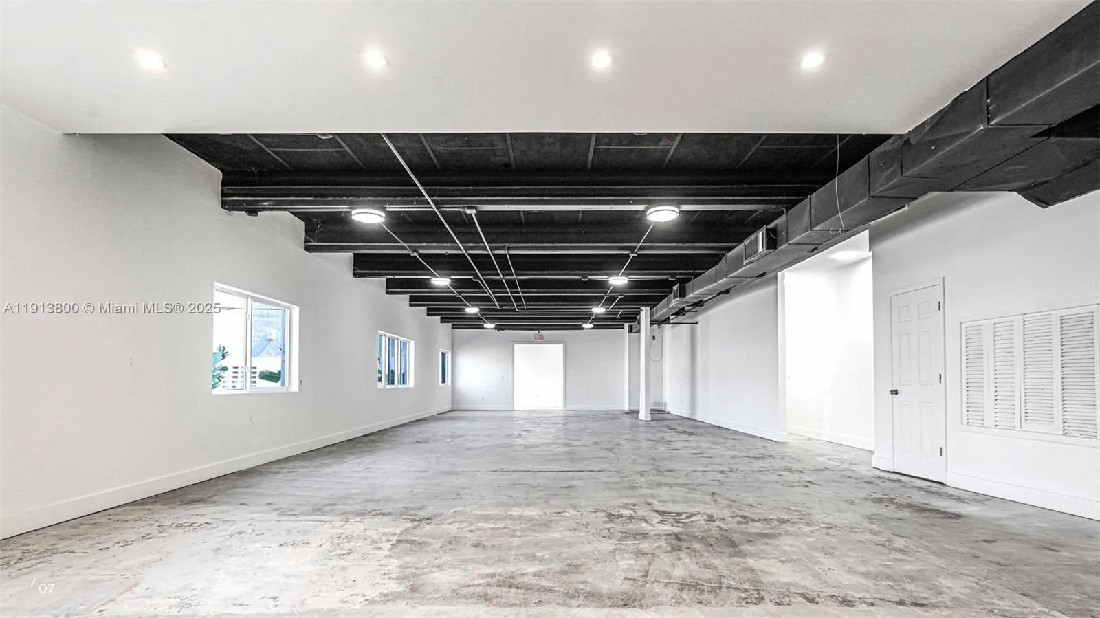 1822 Nw 22nd St, Miami, Florida 33142, Miami, Florida 33142, ,Commercial Lease,For Rent,1822 Nw 22nd St, Miami, Florida 33142,A11913800