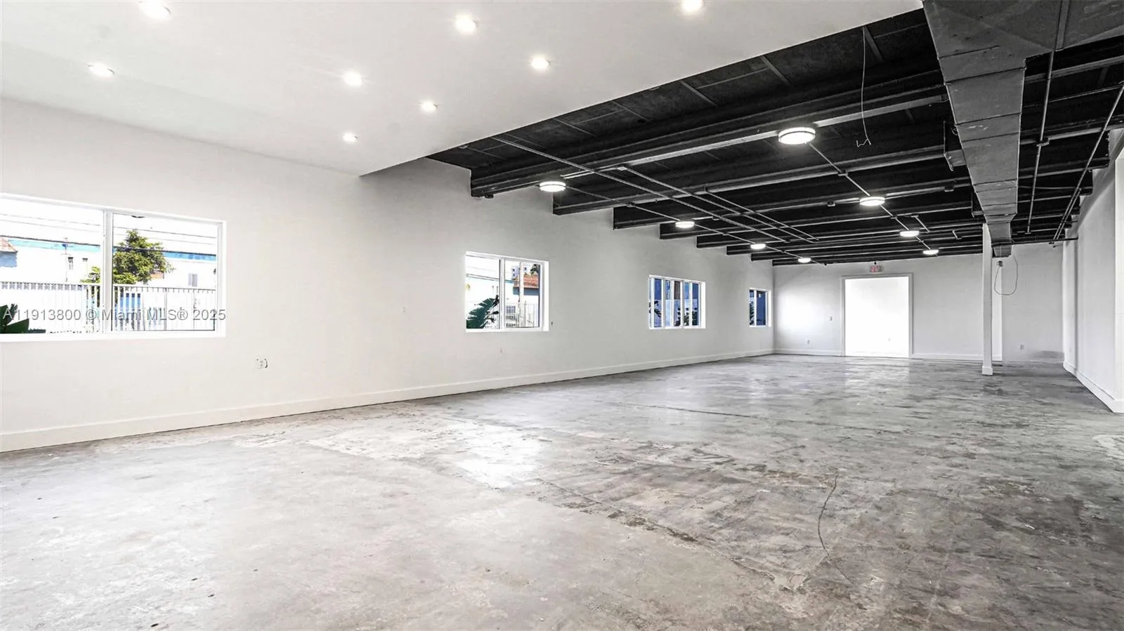 1822 Nw 22nd St, Miami, Florida 33142, Miami, Florida 33142, ,Commercial Lease,For Rent,1822 Nw 22nd St, Miami, Florida 33142,A11913800