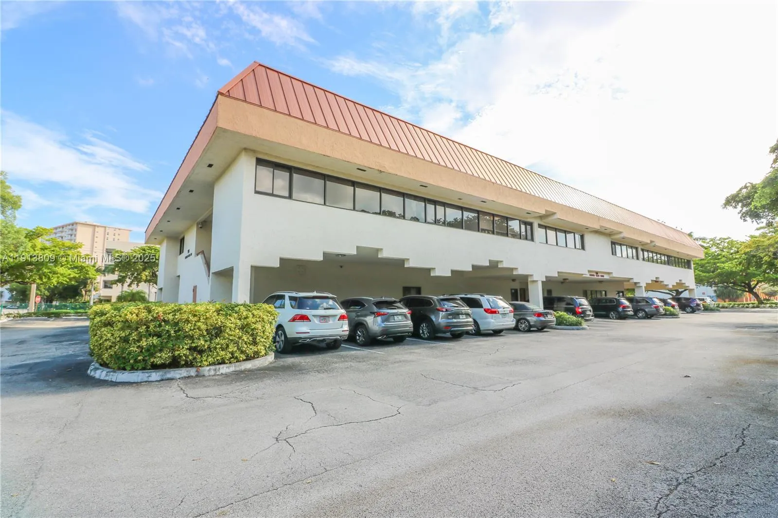 501 Golden Isles Dr 204d, Hallandale Beach, Florid, Hallandale Beach, Florida 33009, ,Commercial Lease,For Rent,501 Golden Isles Dr 204d, Hallandale Beach, Florid,A11913809