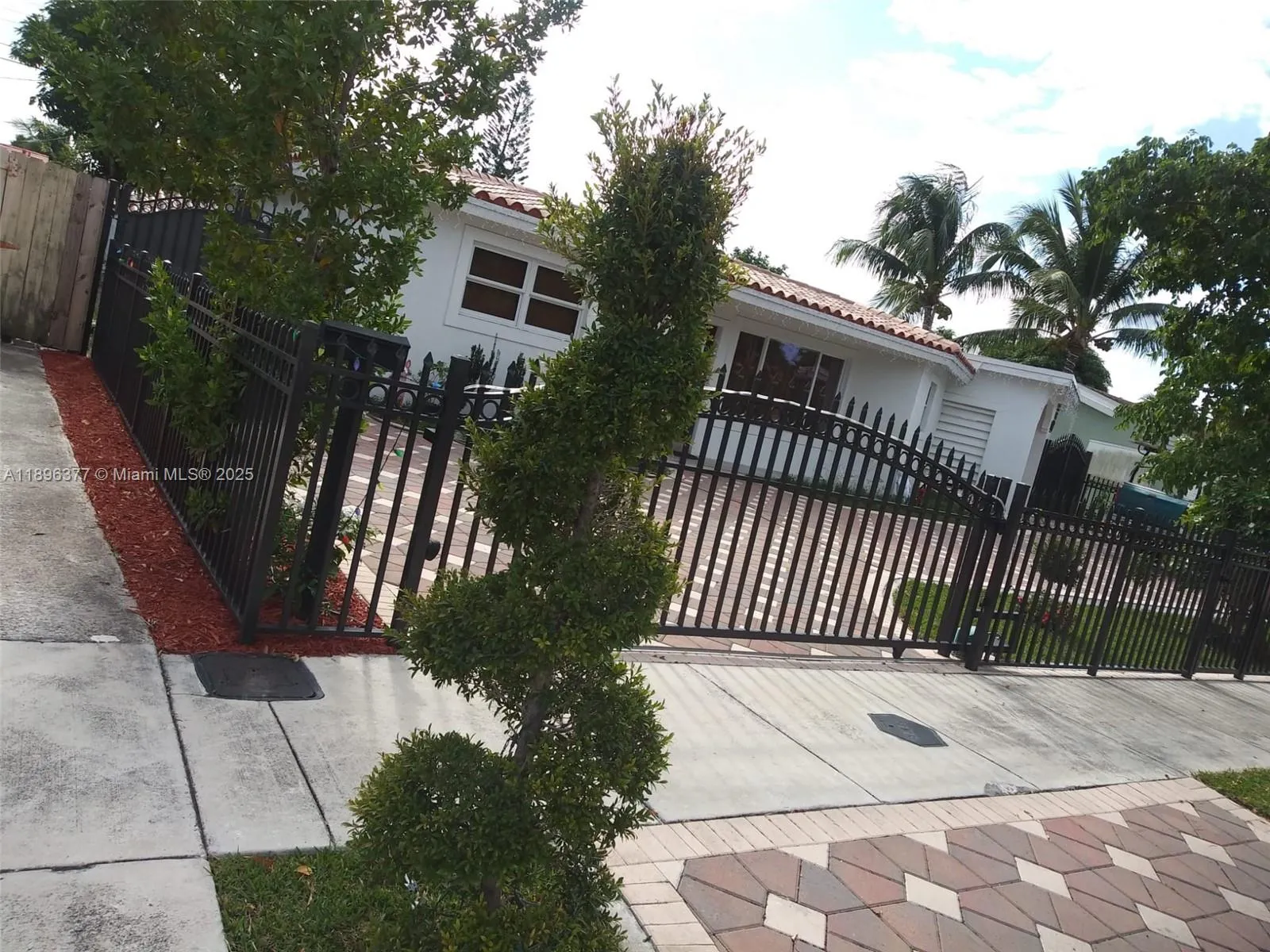 240 Ne 27th St 1, Pompano Beach, Florida 33064, Pompano Beach, Florida 33064, ,1 BathroomBathrooms,Residential Lease,For Rent,240 Ne 27th St 1, Pompano Beach, Florida 33064,A11896377