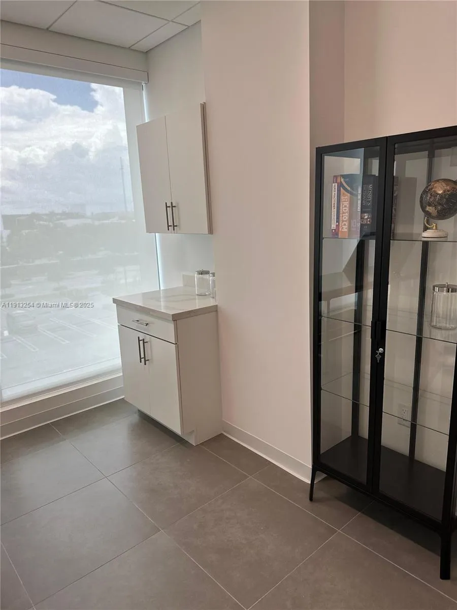 1695 Nw 110th Avenue 310, Doral, Florida 33172, Doral, Florida 33172, ,Commercial Lease,For Rent,1695 Nw 110th Avenue 310, Doral, Florida 33172,A11913254