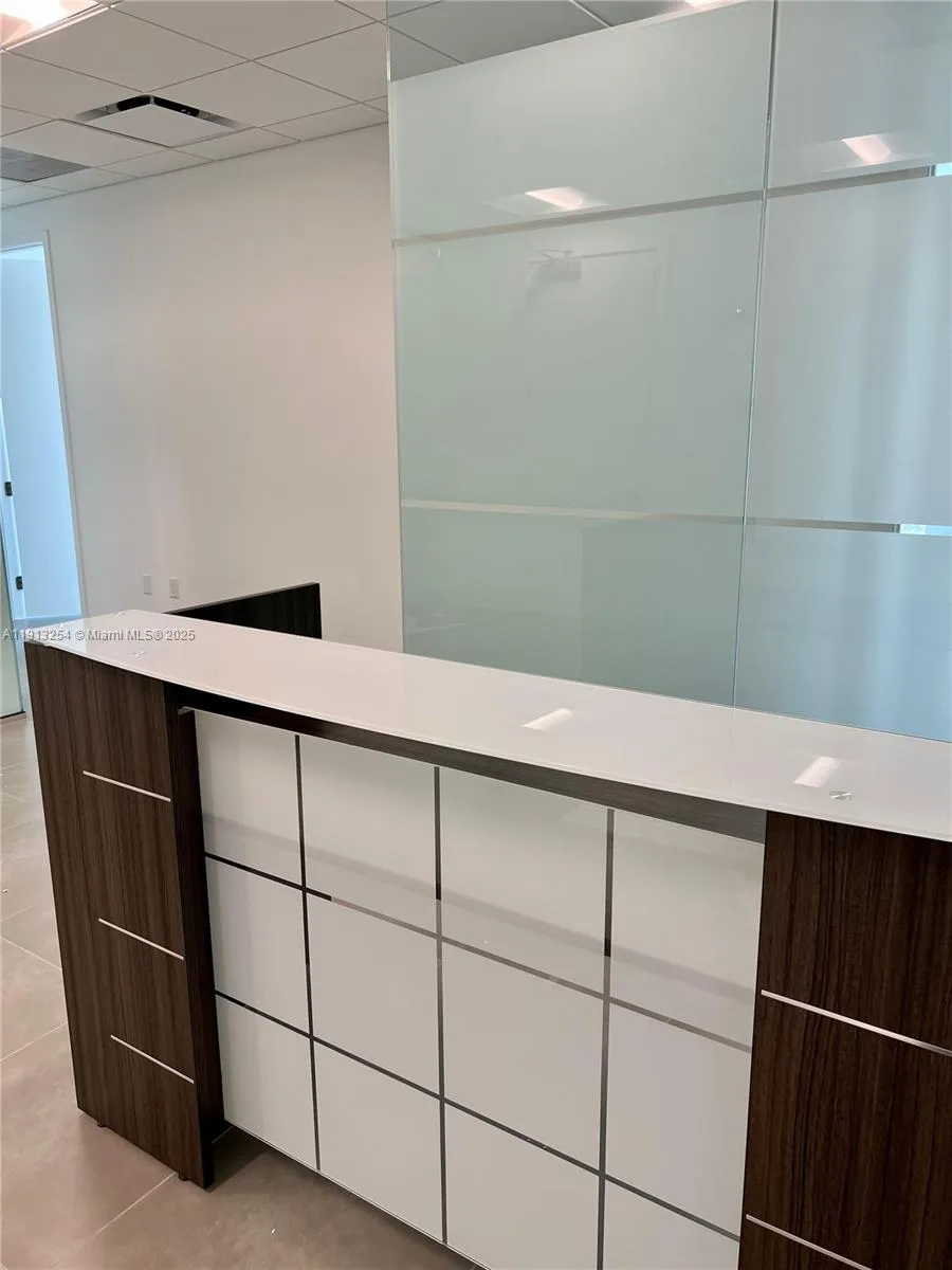 1695 Nw 110th Avenue 310, Doral, Florida 33172, Doral, Florida 33172, ,Commercial Lease,For Rent,1695 Nw 110th Avenue 310, Doral, Florida 33172,A11913254