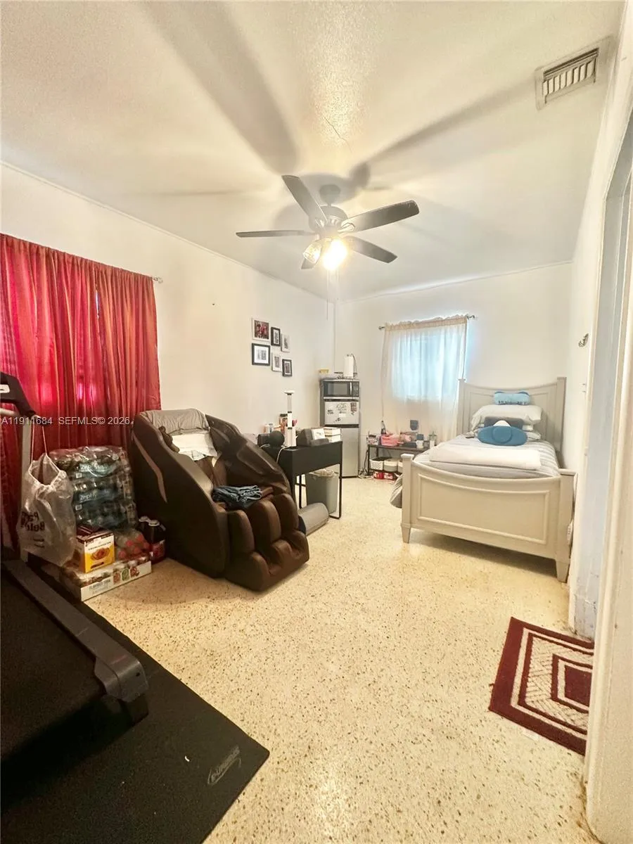 1508 E Garfield St, Hollywood, Florida 33020, Hollywood, Florida 33020, ,Residential Income,For Sale,1508 E Garfield St, Hollywood, Florida 33020,A11911684