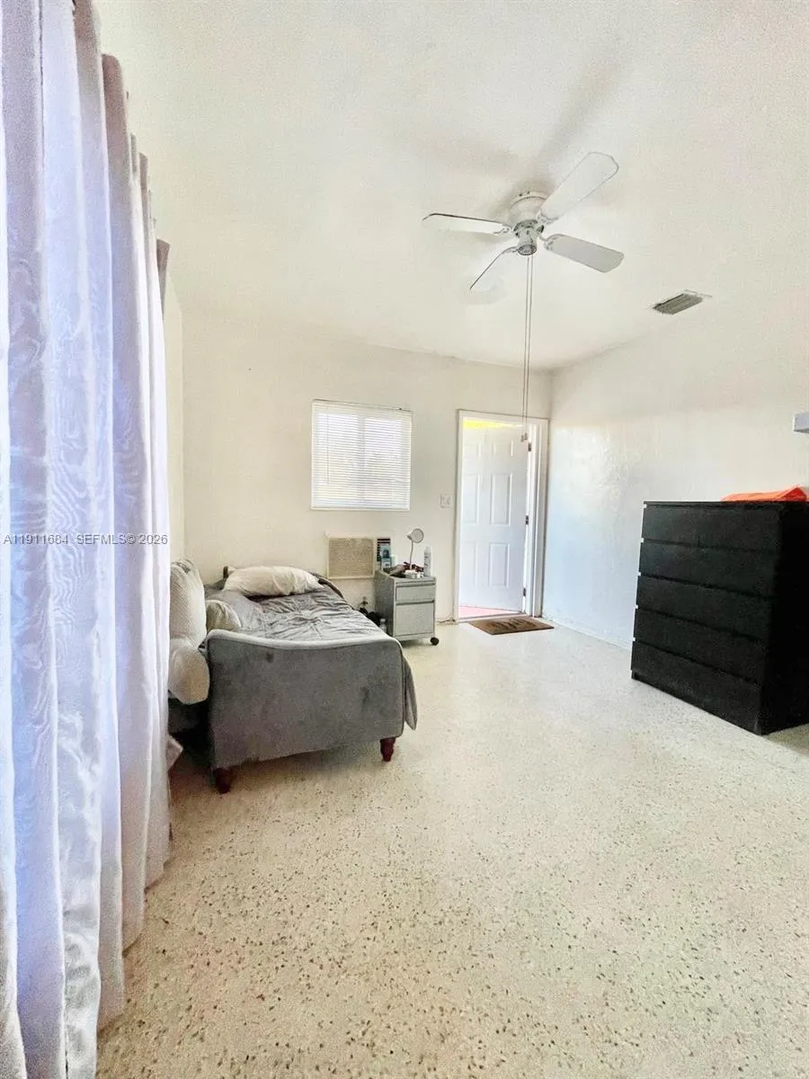 1508 E Garfield St, Hollywood, Florida 33020, Hollywood, Florida 33020, ,Residential Income,For Sale,1508 E Garfield St, Hollywood, Florida 33020,A11911684