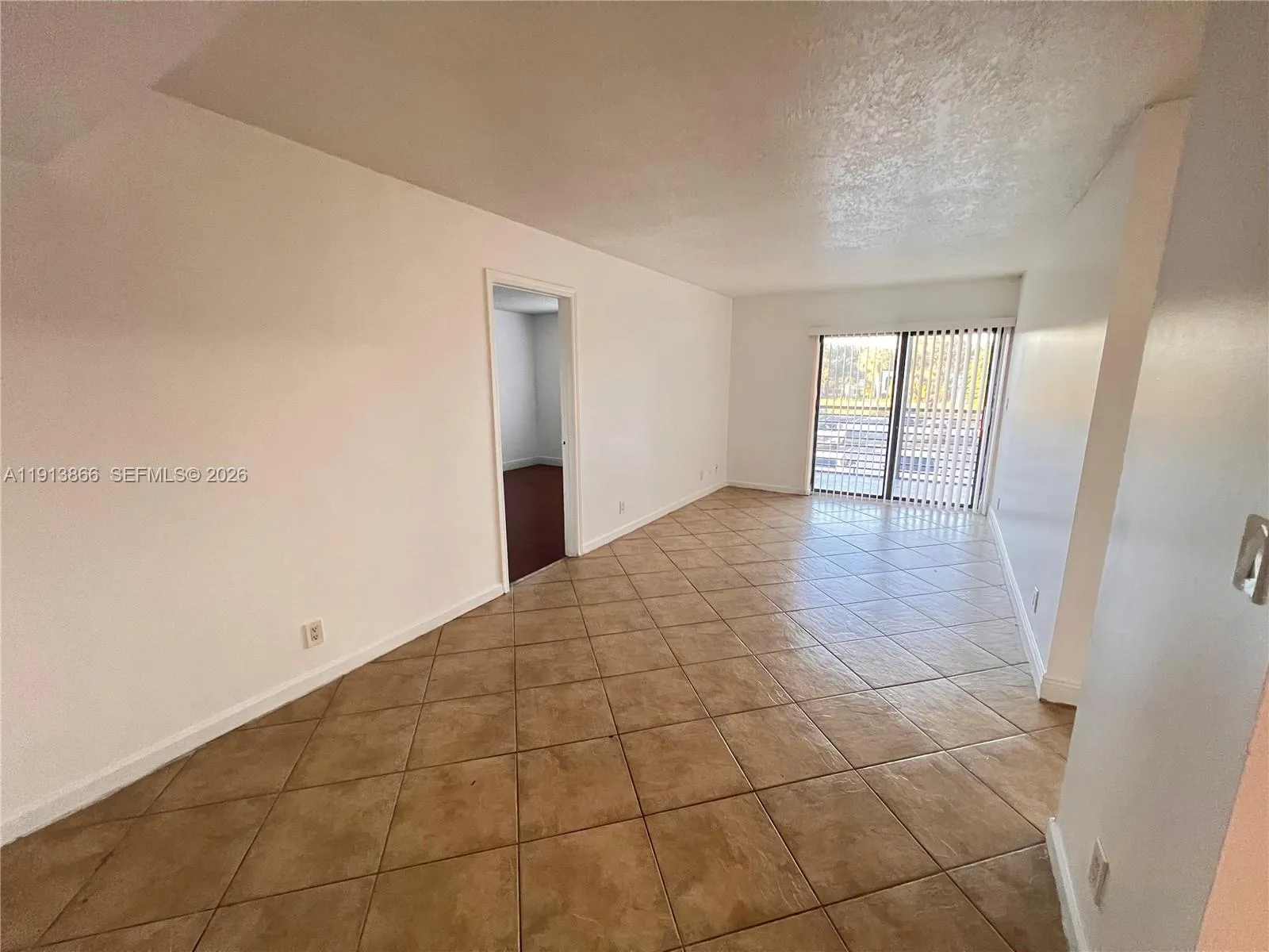 3720 N Pine Island Rd 237, Sunrise, Florida 33351, Sunrise, Florida 33351, 2 Bedrooms Bedrooms, ,1 BathroomBathrooms,Residential Lease,For Rent,3720 N Pine Island Rd 237, Sunrise, Florida 33351,A11913866