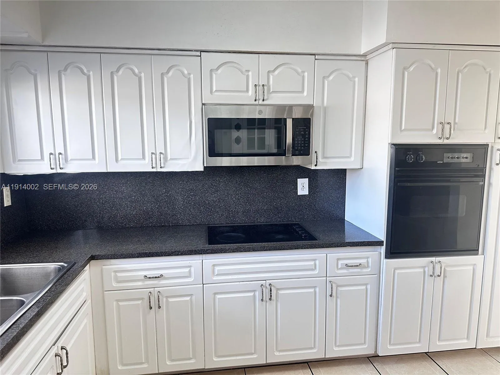 2914 Sw 92nd Ct, Miami, Florida 33165, Miami, Florida 33165, 4 Bedrooms Bedrooms, ,3 BathroomsBathrooms,Residential,For Sale,2914 Sw 92nd Ct, Miami, Florida 33165,A11914002