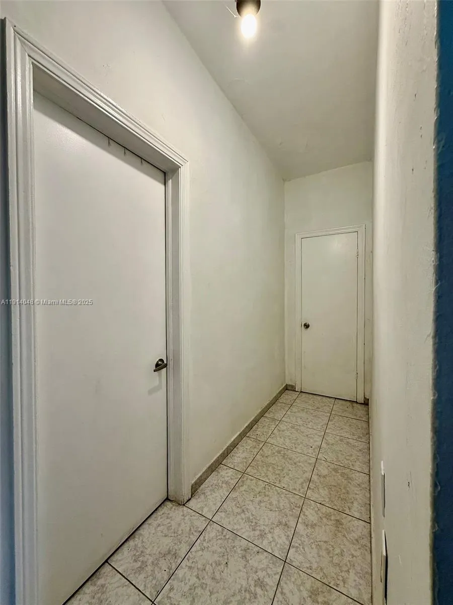 3000 Nw 5th St, Miami, Florida 33125, Miami, Florida 33125, ,Residential Income,For Sale,3000 Nw 5th St, Miami, Florida 33125,A11914048