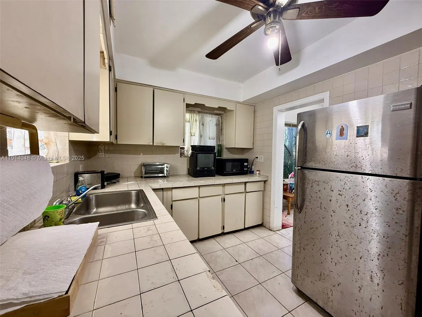 3000 Nw 5th St, Miami, Florida 33125, Miami, Florida 33125, ,Residential Income,For Sale,3000 Nw 5th St, Miami, Florida 33125,A11914048