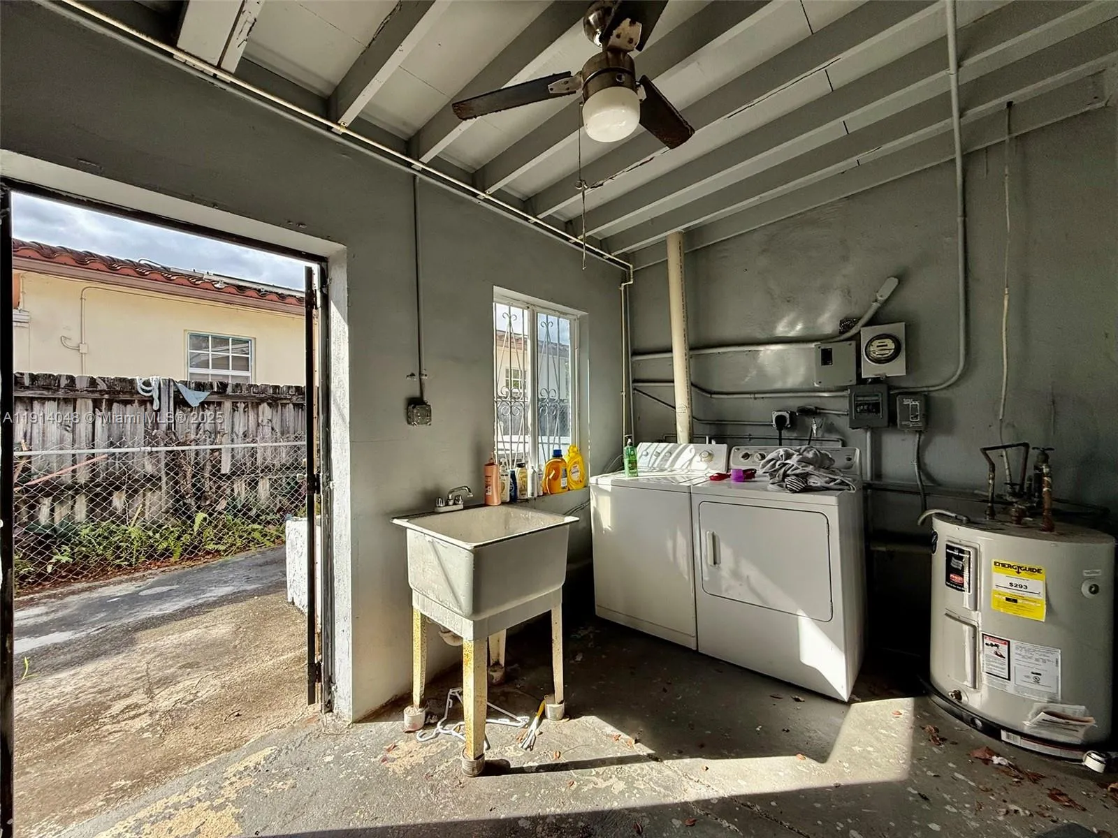 3000 Nw 5th St, Miami, Florida 33125, Miami, Florida 33125, ,Residential Income,For Sale,3000 Nw 5th St, Miami, Florida 33125,A11914048