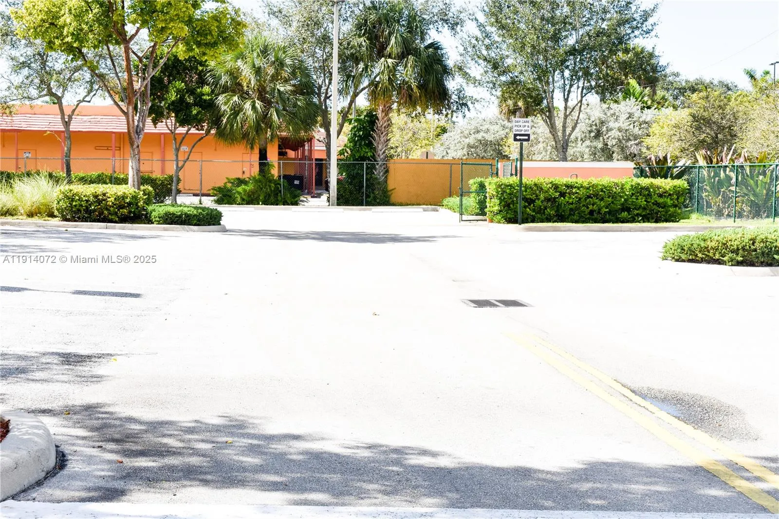 7800 Nw 39th St, Sunrise, Florida 33351, Sunrise, Florida 33351, ,Commercial Lease,For Rent,7800 Nw 39th St, Sunrise, Florida 33351,A11914072