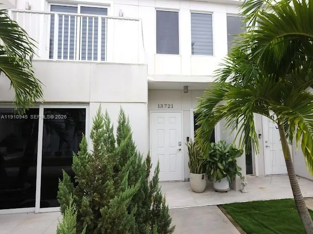 13721 Sw 259th Ln, Homestead, Florida 33032, Homestead, Florida 33032, 4 Bedrooms Bedrooms, ,3 BathroomsBathrooms,Residential,For Sale,13721 Sw 259th Ln, Homestead, Florida 33032,A11910945