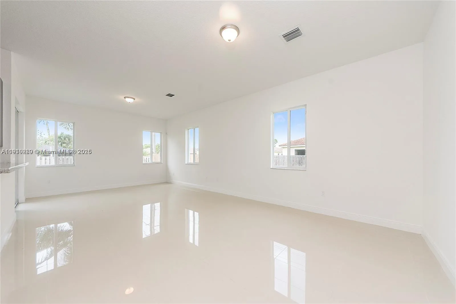 9341 Sw 174th St, Palmetto Bay, Florida 33157, Palmetto Bay, Florida 33157, 4 Bedrooms Bedrooms, ,3 BathroomsBathrooms,Residential,For Sale,9341 Sw 174th St, Palmetto Bay, Florida 33157,A11910289