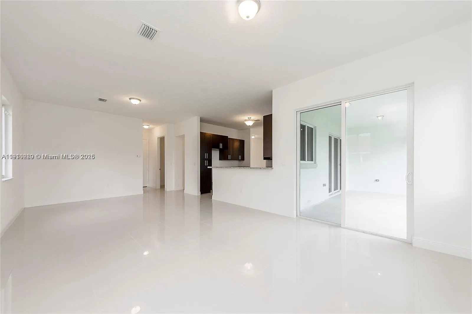 9341 Sw 174th St, Palmetto Bay, Florida 33157, Palmetto Bay, Florida 33157, 4 Bedrooms Bedrooms, ,3 BathroomsBathrooms,Residential,For Sale,9341 Sw 174th St, Palmetto Bay, Florida 33157,A11910289