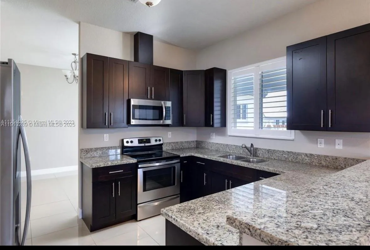 9341 Sw 174th St, Palmetto Bay, Florida 33157, Palmetto Bay, Florida 33157, 4 Bedrooms Bedrooms, ,3 BathroomsBathrooms,Residential,For Sale,9341 Sw 174th St, Palmetto Bay, Florida 33157,A11910289