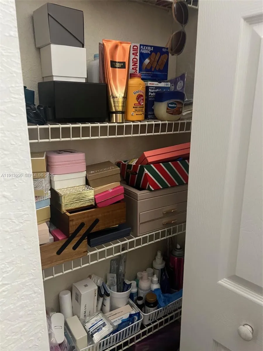 8948 Sw 19th St 909, Miramar, Florida 33025, Miramar, Florida 33025, 2 Bedrooms Bedrooms, ,2 BathroomsBathrooms,Residential,For Sale,8948 Sw 19th St 909, Miramar, Florida 33025,A11913990