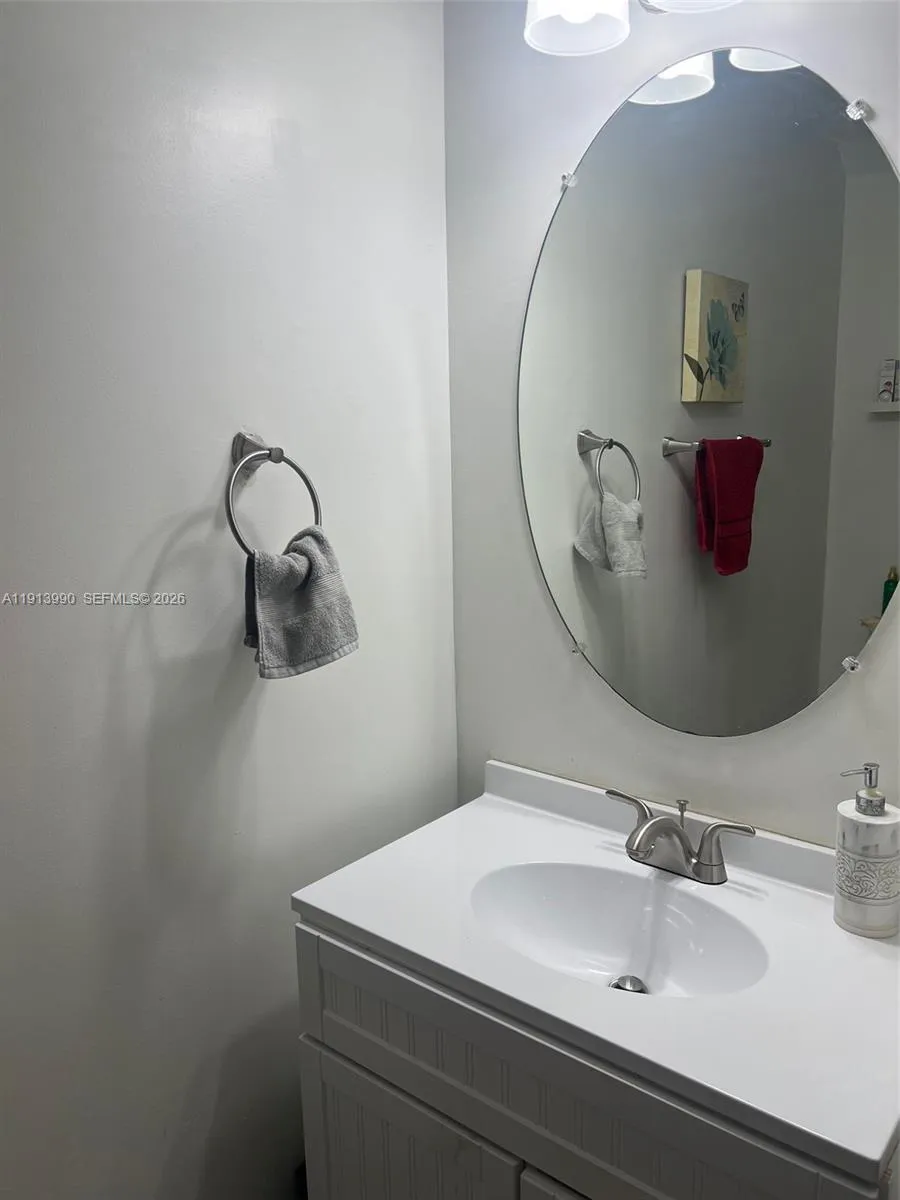 8948 Sw 19th St 909, Miramar, Florida 33025, Miramar, Florida 33025, 2 Bedrooms Bedrooms, ,2 BathroomsBathrooms,Residential,For Sale,8948 Sw 19th St 909, Miramar, Florida 33025,A11913990
