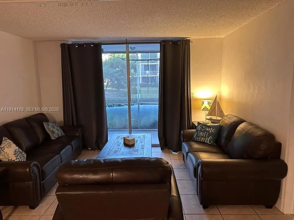 4500 N Federal Hwy 102a, Lighthouse Point, Florida, Lighthouse Point, Florida 33064, 2 Bedrooms Bedrooms, ,2 BathroomsBathrooms,Residential Lease,For Rent,4500 N Federal Hwy 102a, Lighthouse Point, Florida,A11914179